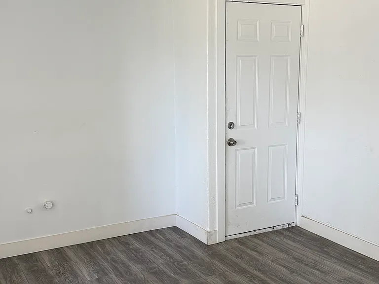 3424 Santa Fe St — Photo 5