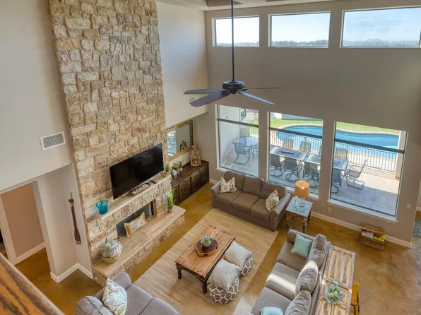 517 Reynolds Street, Kingsland, TX 78639