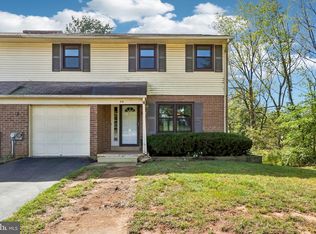 318 Laurel Dr, Collegeville, PA 19426
