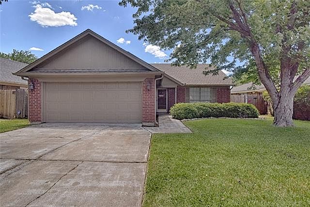 1st image of 5218 Rowcrop Dr