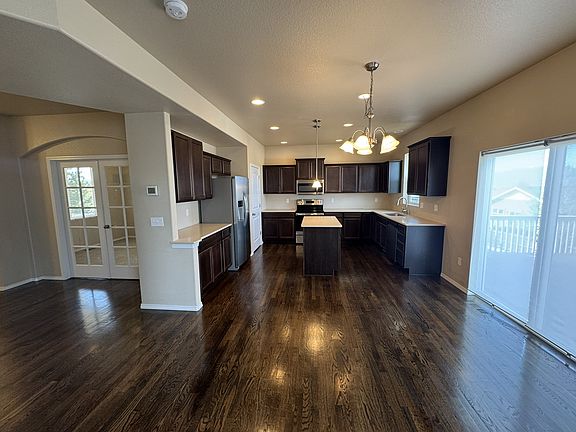 4th image of 10930 Forest Creek Dr