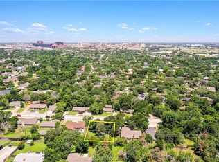 1002 Holleman Dr, College Station, TX 77840