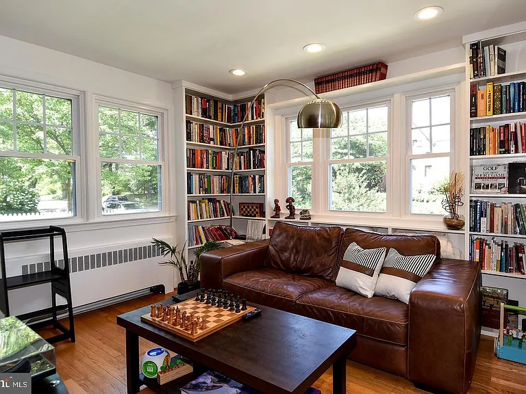 4732 Ellicott St NW — Photo 12