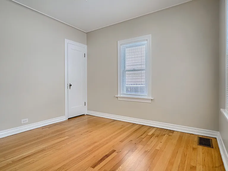 Mainfloor bedroom 1