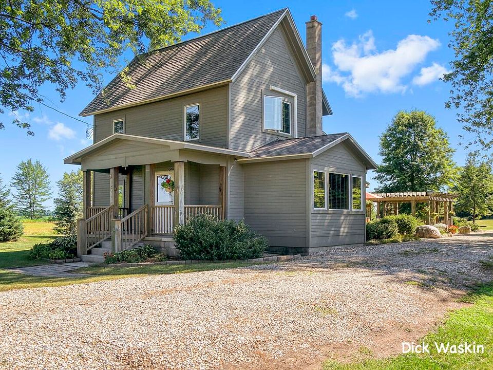 1637 64th St, Fennville, MI 49408 Zillow