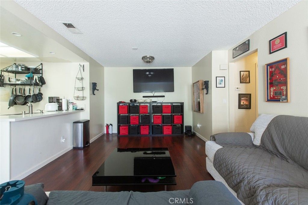 528 Derby Rd, San Dimas, CA - View 2