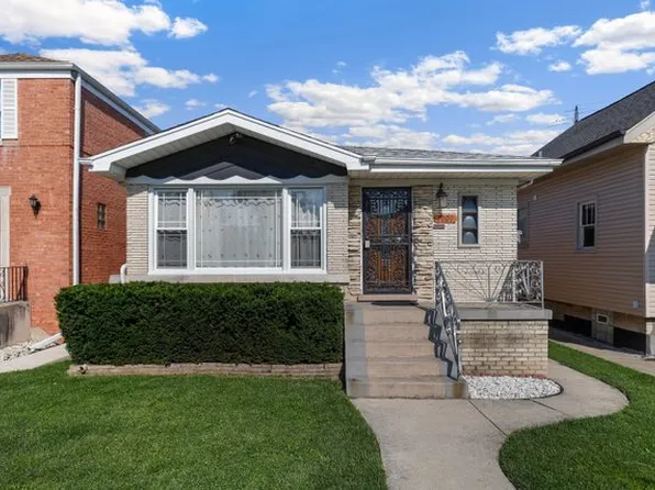 3009 N Newland Ave, Chicago, IL 60634