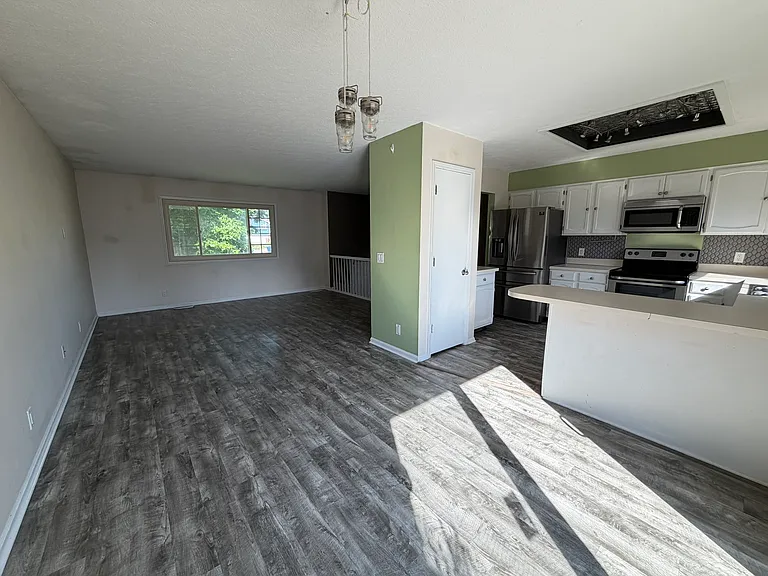 13203 Courtney Dr — Photo 8