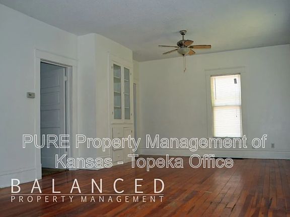 3rd image of 2910 SW 17th St