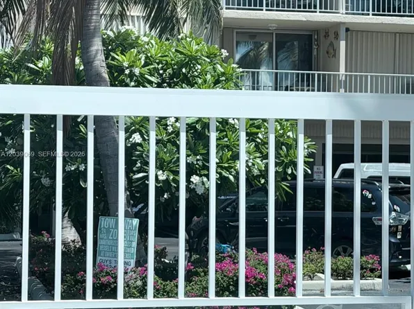 88500 Overseas Hwy APT 208, Tavernier, FL 33070