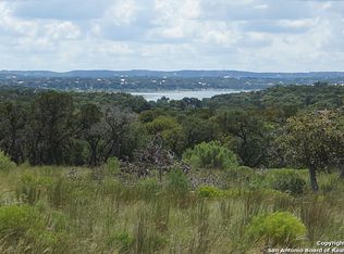 1669 Lake Ridge Blvd, Canyon Lake, TX 78133