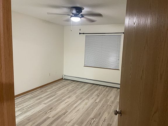 4th image of 1224 Townline Rd #11