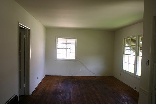 2nd image of 1415 W 137th St