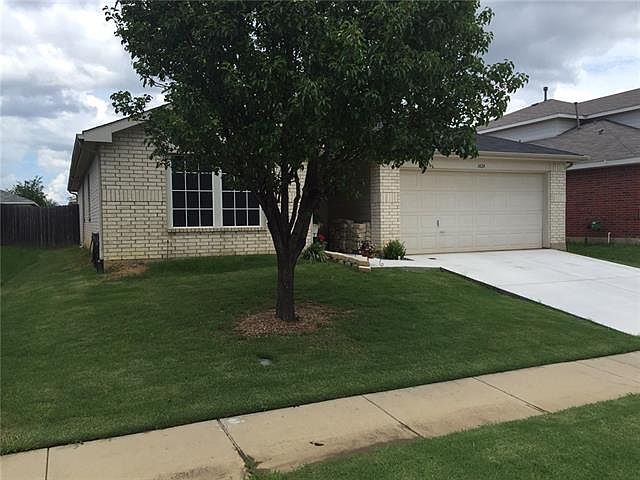 1st image of 1424 Laurel Hall Ln