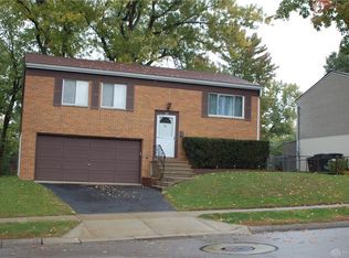 343 Farnsworth Dr, Dayton, OH 45449