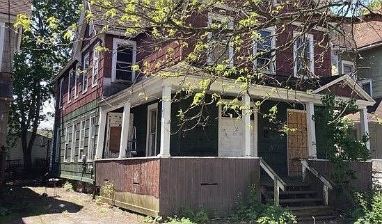 2nd image of 24 Virgil St
