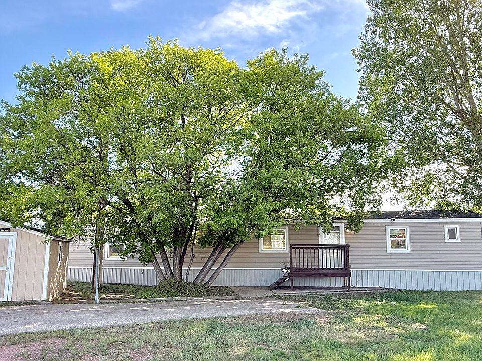 1st image of 808 Avoca Ave Space 23