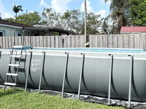 5785 SW 54th Ter #5785, Miami, FL 33155