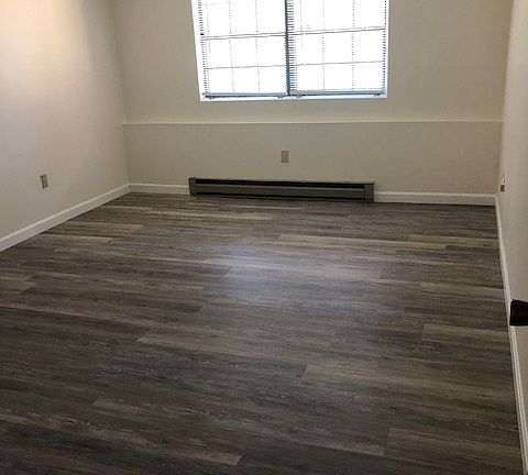 2nd image of 14 B Mayberry Dr #4