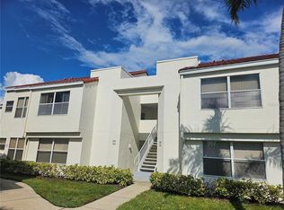 6011 Bahia Del Mar Blvd APT 255, Saint Petersburg, FL 33715