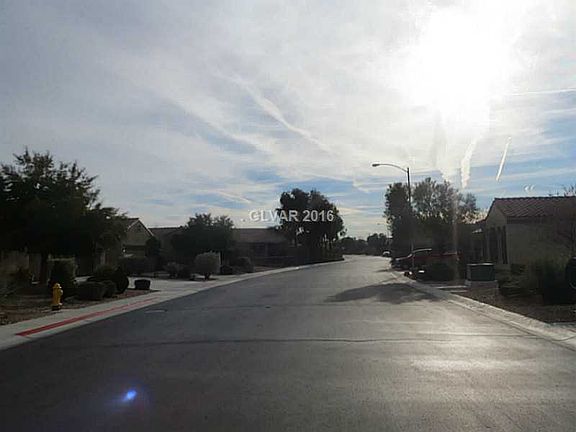 4th image of 3870 Galiceno Dr