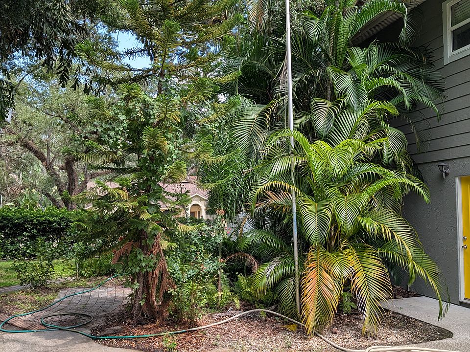 2nd image of 1048 Suwanee St #A