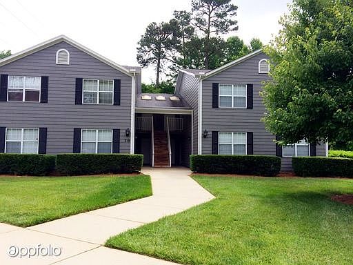 1st image of 719 Shelby Dr APT D