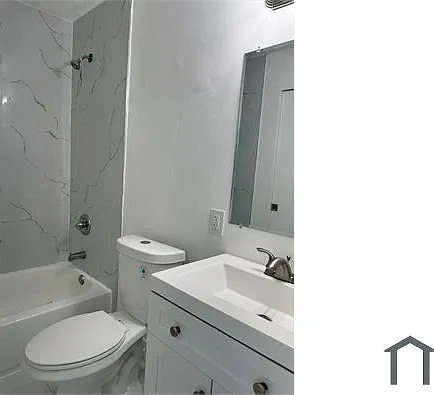 1842 Madison St #2 — Photo 7