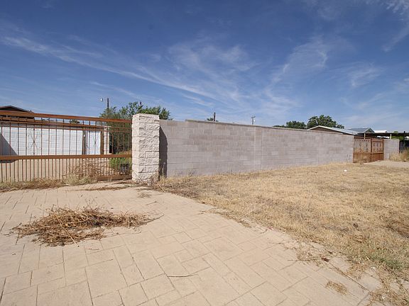 5th image of 501 N 1st St