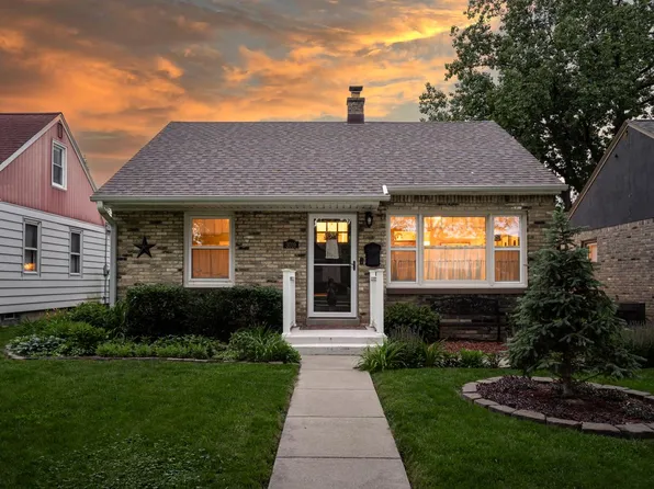 3019 North 88th STREET, Milwaukee, WI 53222