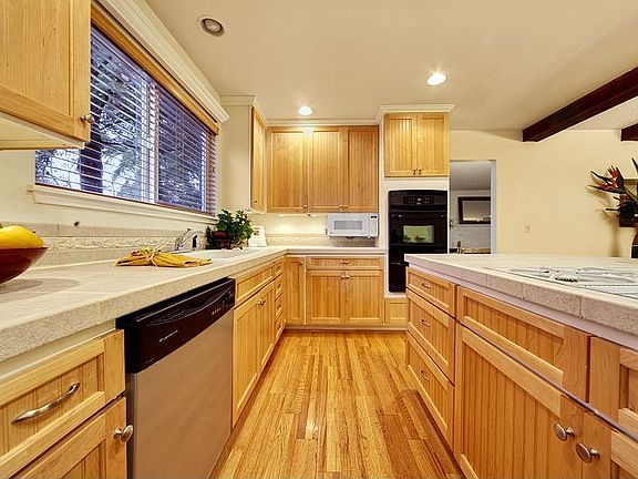 5th image of 14526 111th Ave NE