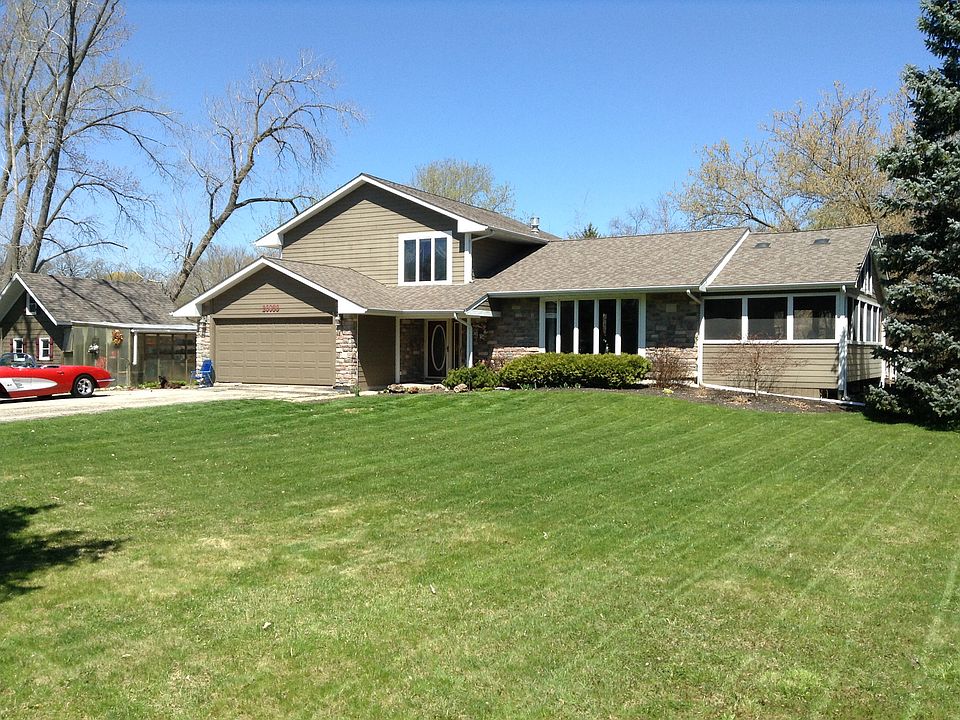 1st image of 26086 W Oak Ave