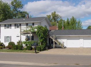 300 N 4th St, Abbotsford, WI 54405