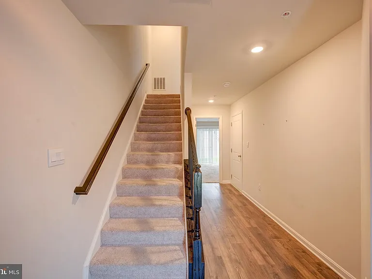5059 Silver Oak Dr — Photo 9