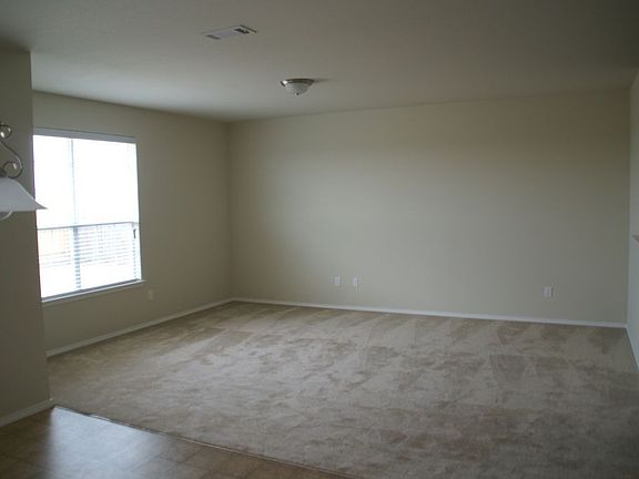 2nd image of 223 Silver Spur Dr
