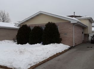 1513 Berg Dr, Dolton, IL 60419