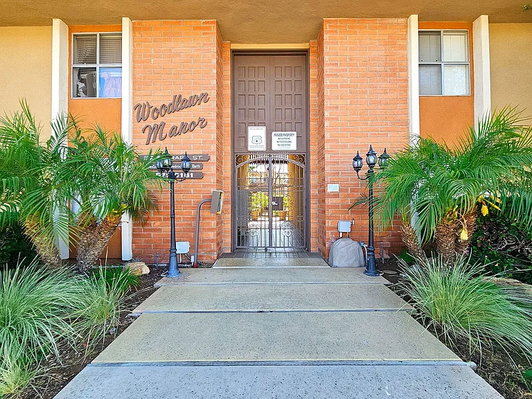523 Grape St. — Photo 12