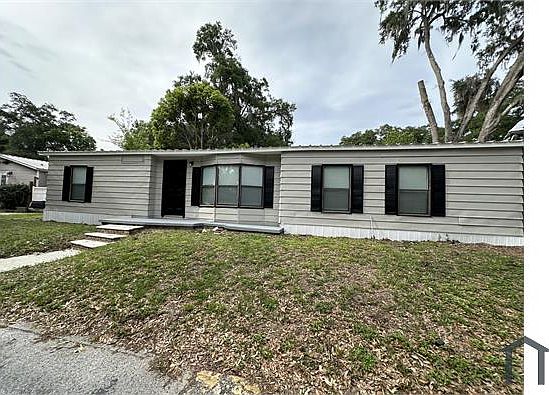 1st image of 10514 Bay Hills Cir