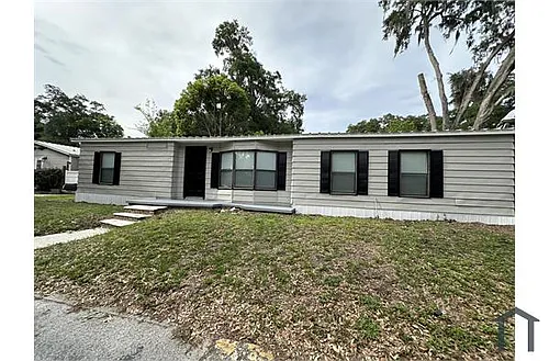 10514 Bay Hills Cir Photo 1