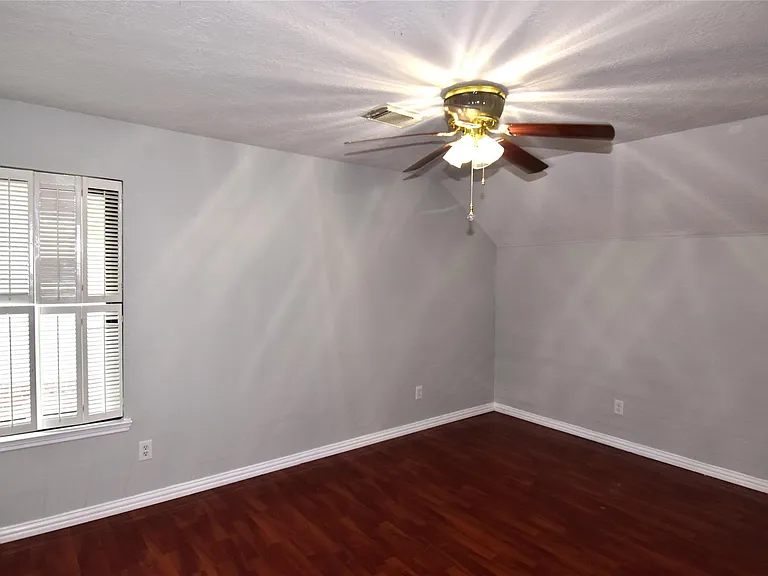 21022 Creek Edge Ct — Photo 22