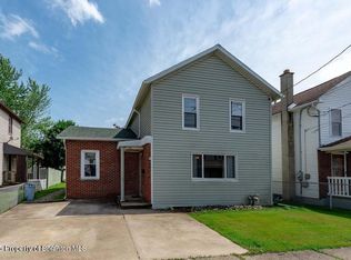 121 Cedar St, Exeter, PA 18643