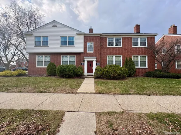 1428 Elm St, Dearborn, MI 48124