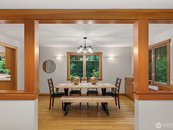 4th image of 16504 164th Avenue NE
