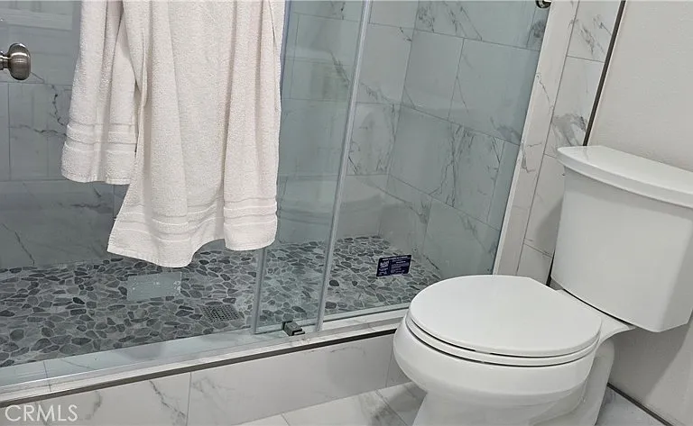 545 Hamilton Dr — Photo 15