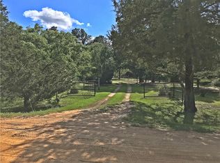 1181 W County Rd E, Lexington, TX 78947