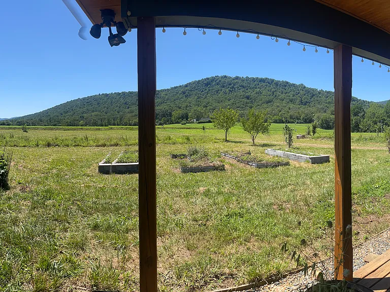 8810 Irish Rd — Photo 8