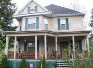 612 Front St, Marietta, OH 45750