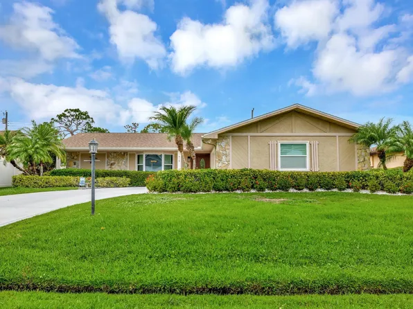 519 SE Brookside Terrace, Port St Lucie, FL 34983