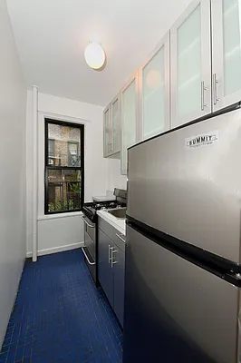 Rented by Aether Property Group | media 20