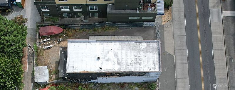 4th image of 320 NW 85th Street